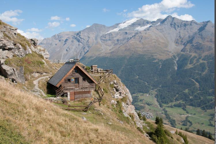 Refuge de Cuchet - refuge du Parc national de la Vanoise - Refuge de Cuchet non gardé, ouvert toute l'année